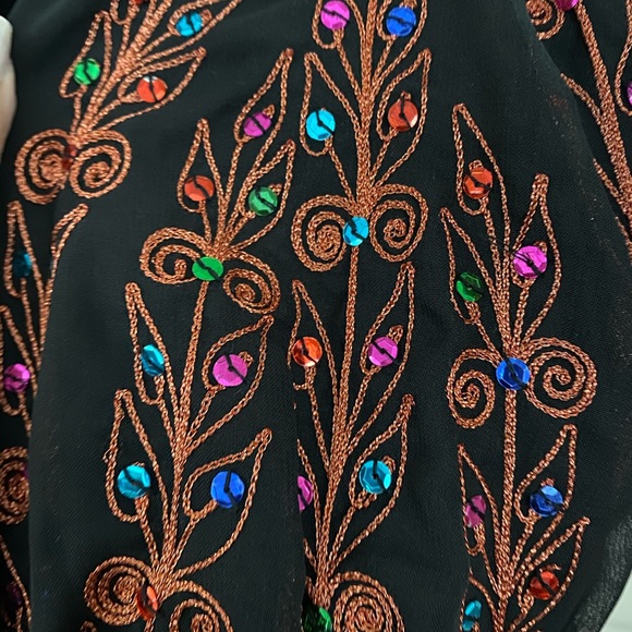 Boho gypsy black Belly Dance sequin halter top - Picture 6 of 8